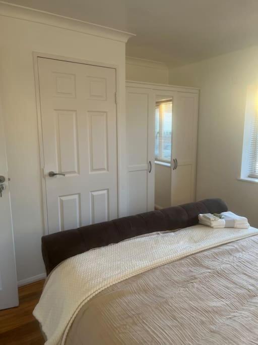 Home In Basildon, Essex Extérieur photo